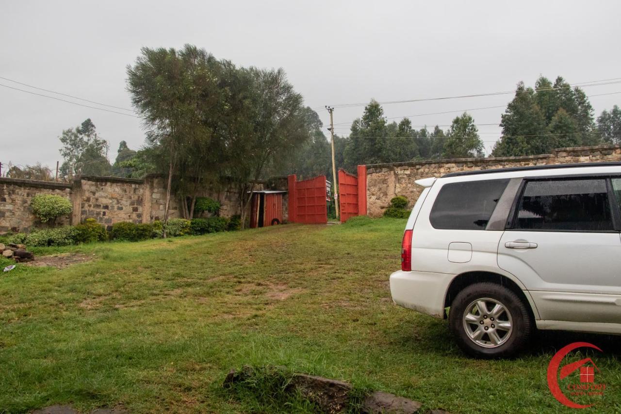 Comfort Guest House Kericho エクステリア 写真